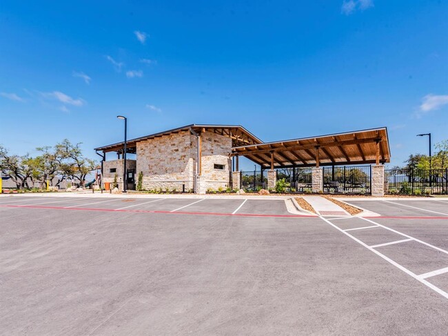 Building Photo - 708 Lone Peak Wy