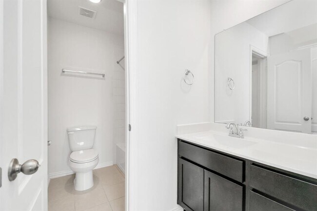 Building Photo - 3316 Harmony View Ln