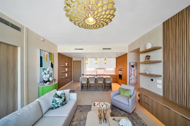 Building Photo - 2311 SE 17th St