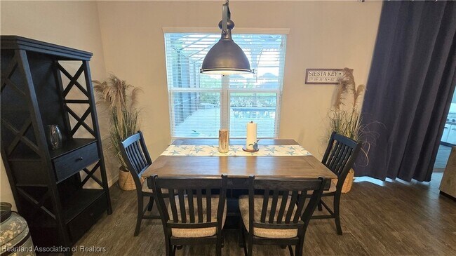 Building Photo - 6001 Anise Dr