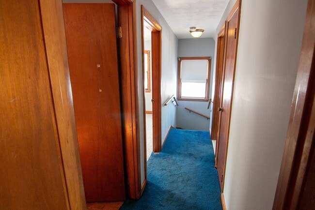 Building Photo - 87 Auburn St