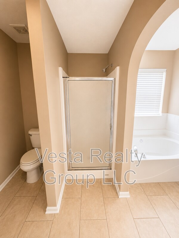 Building Photo - 5115 Towne Park Dr