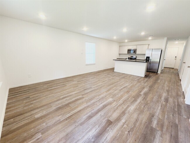 Building Photo - 6043 Canyon Dawn Dr