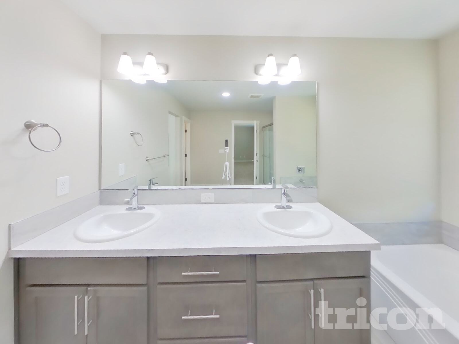 Building Photo - 7836 Riverview Ct SE