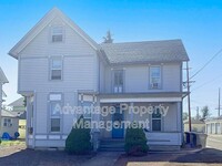 Building Photo - 324 SW Calapooia St