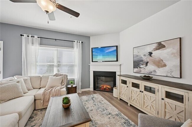 Building Photo - 405 Lanier Cir