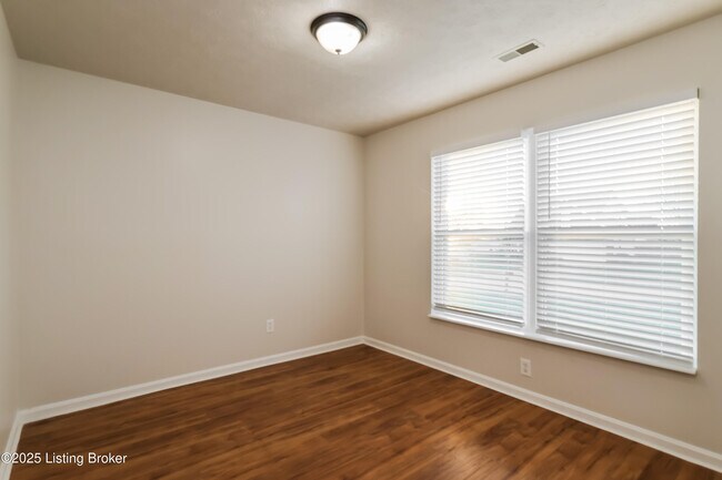 Building Photo - 534 Matterhorn Dr