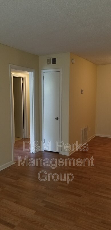 Building Photo - 764 81st St S