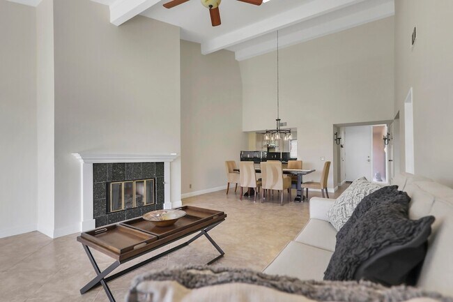 Building Photo - 78480 Montego Bay Cir