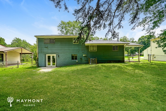 Building Photo - 2472 Hartford Dr