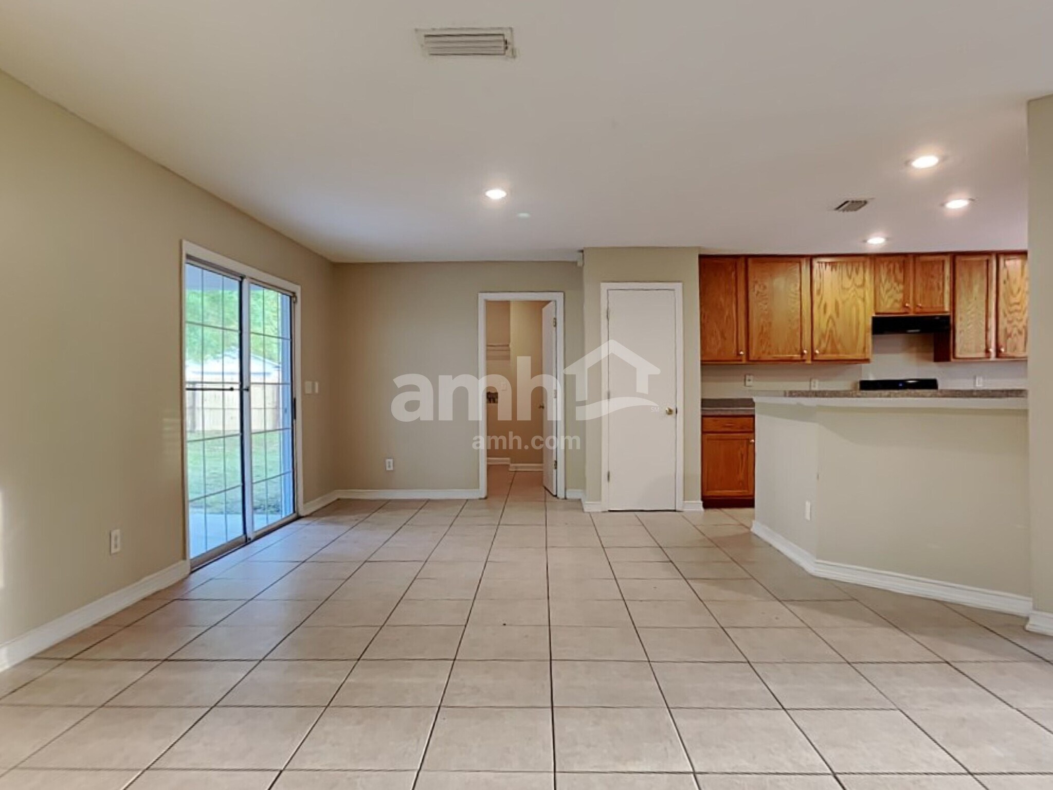 Building Photo - 9684 Hazel Lake Dr