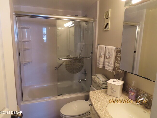 Building Photo - 1415 Ocean Shore Blvd