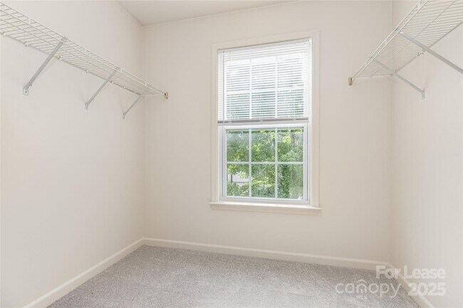 Building Photo - 7311 Mitzi Deborah Dr
