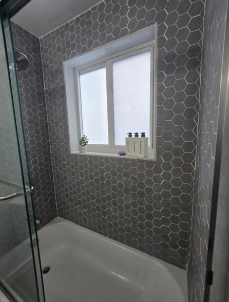 Building Photo - 9591 SW 52nd Terrace