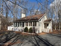 Building Photo - 811 Paddock Ct