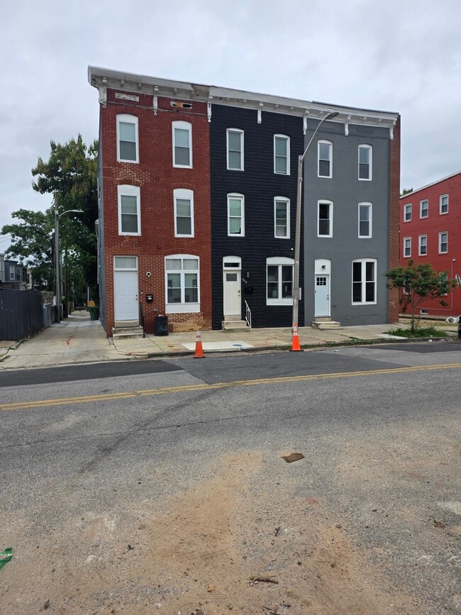 Building Photo - 1511 E Lafayette Ave