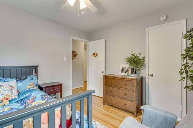 Building Photo - Spacious 4-bedroom home in West Springfield!
