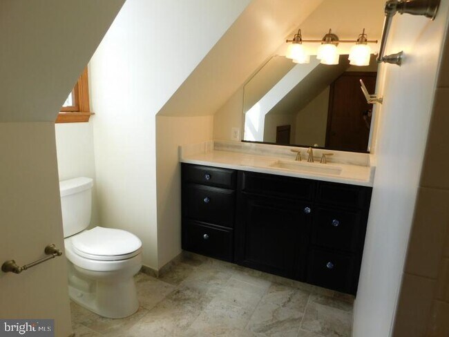 Building Photo - 13886 Berlin Turnpike