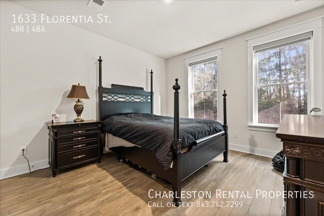 Building Photo - 1633 Florentia St