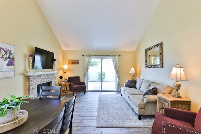 Building Photo - 7360 Cascade Ct