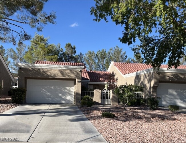 Primary Photo - 8512 Desert Holly Dr