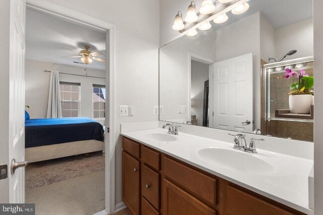 Building Photo - 13964 Cannondale Way