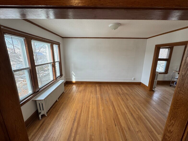 Living room - 34 Nesbit Ave