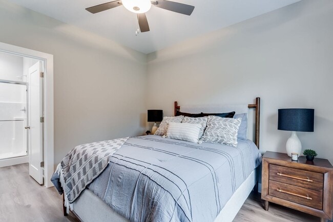 Building Photo - Falcon Falls-Maxwell Plan