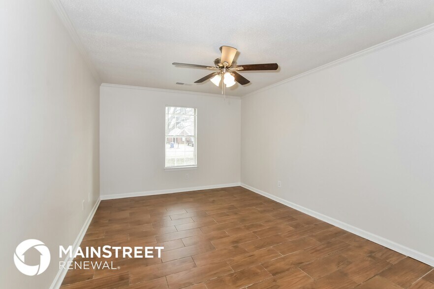 Building Photo - 2730 Hampden Cove