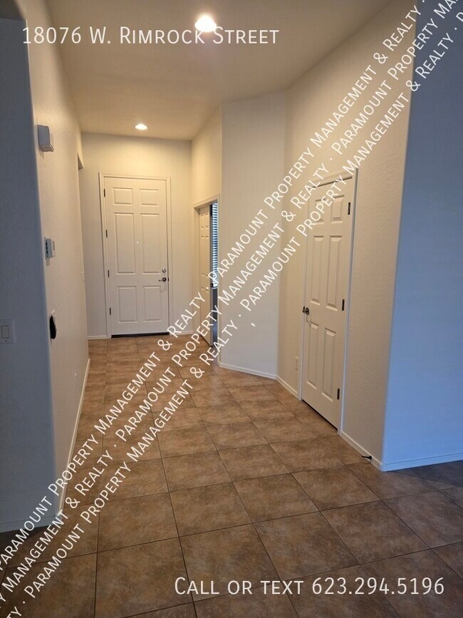 Building Photo - 18076 W Rimrock St