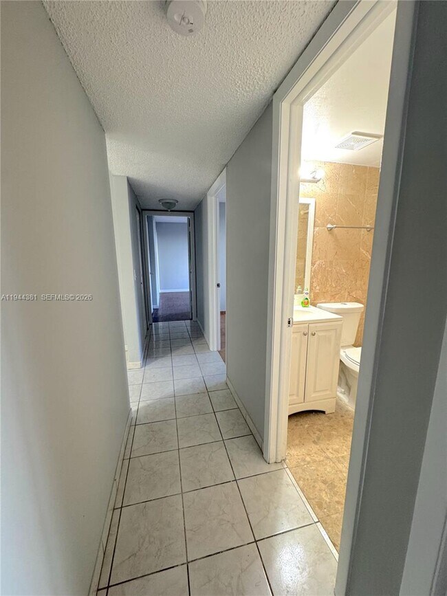 Building Photo - 8536 SW 156th Ct