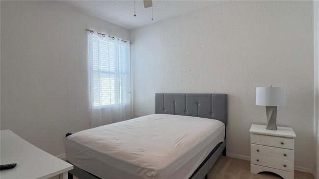 Building Photo - 1131 N Hampton Dr