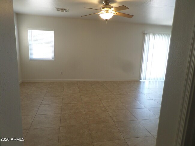 Building Photo - 3901 E Morenci Rd