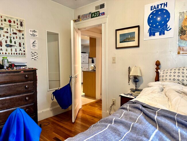 Building Photo - 223 Summer St