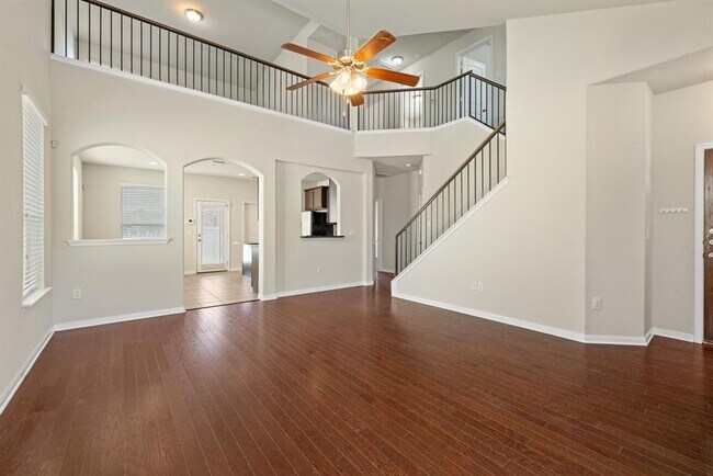 Building Photo - 1704 Willow Vista
