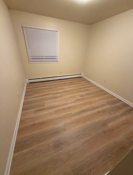 Building Photo - 1802 Grange Ave