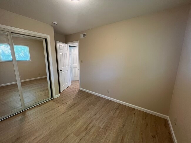 Building Photo - 2082 Treewood Ln