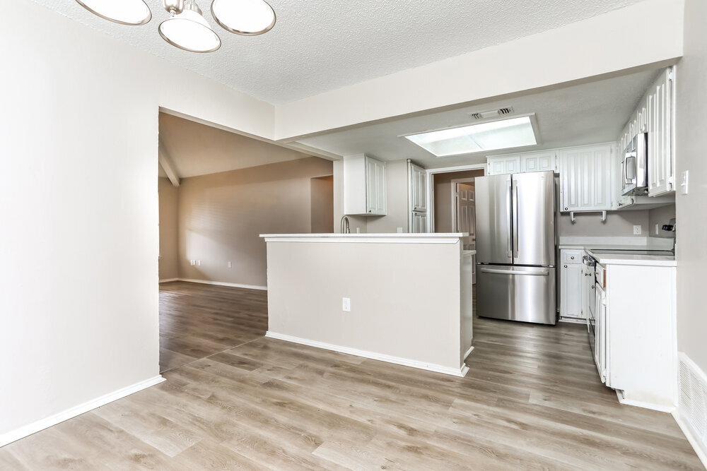 Building Photo - 7456 Cross Ridge Cir