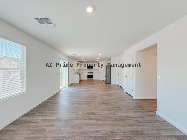 Building Photo - 239 Sonoran Vis Cir