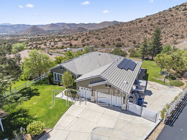 Building Photo - 34677 Desert Rd