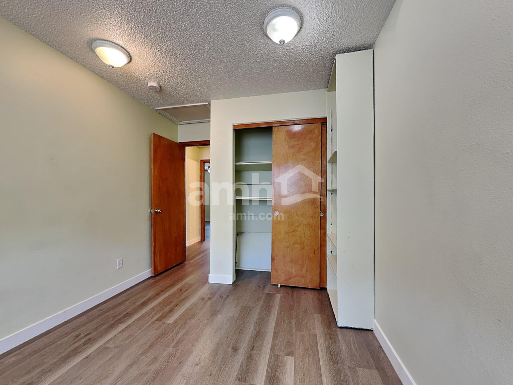 Building Photo - 4077 Ensenada St