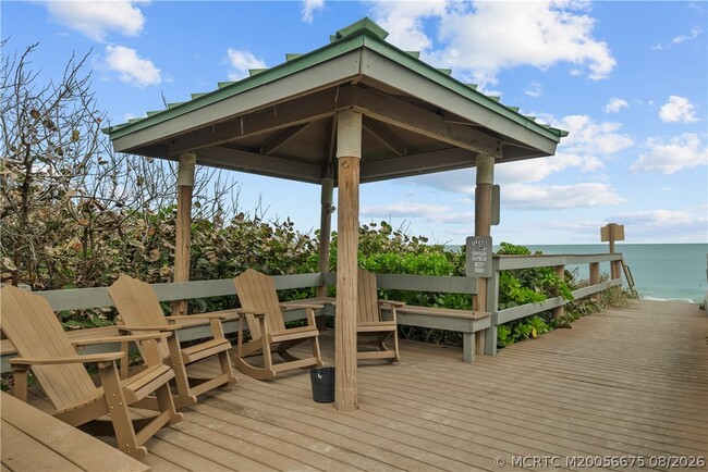 Building Photo - 9940 S Ocean Dr