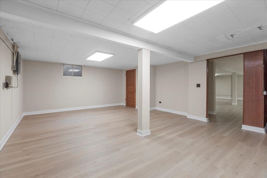 Building Photo - 5408 Harvard Ter