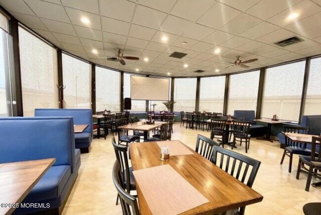 Building Photo - 787 Ocean Ave N