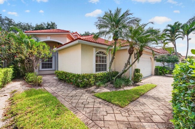 Building Photo - 5225 Brookview Dr