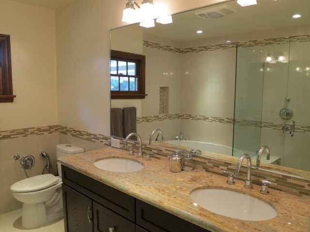 Building Photo - 4776 Galendo St