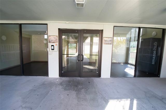 Building Photo - 11460 Audelia Rd