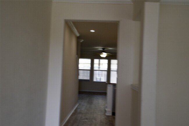 Building Photo - 9997 Hyacinth Way