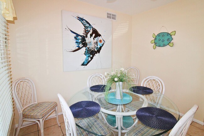 Building Photo - Waterfront Living at Bermuda Bay – Fully F...