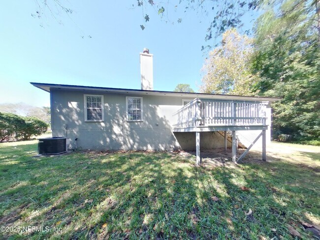 Building Photo - 1020 Woodbridge Hollow N